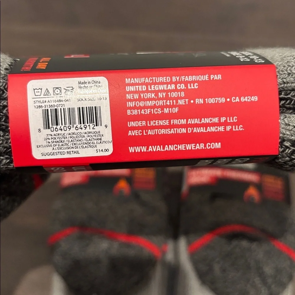Avalanche Ultimate Thermal crew socks all day warmth, 2 pairs